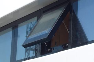 Manual weathertight windows